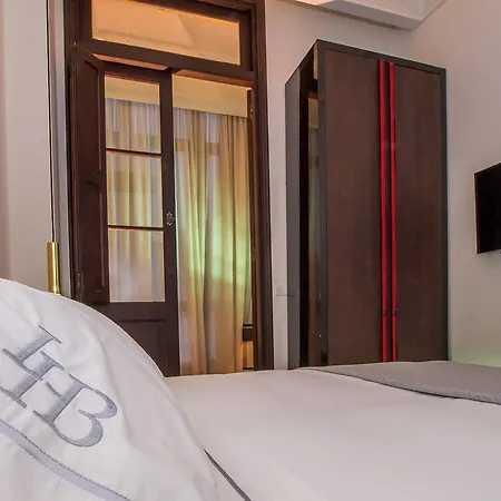 Boutique Loriente Hotel 4*